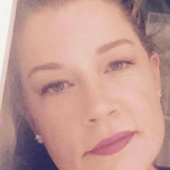 Meet your Posher, Kim - Picture 1 of 1